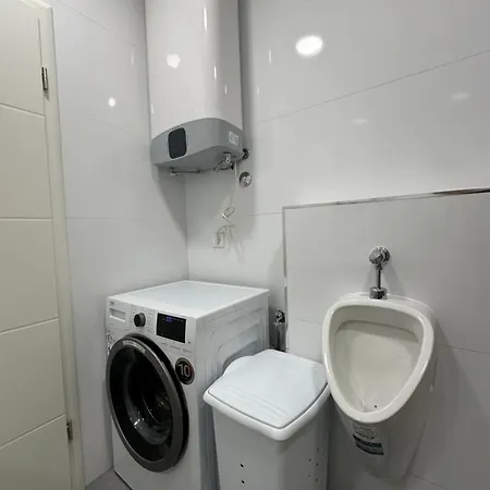 Lägenhet Emily At Center *