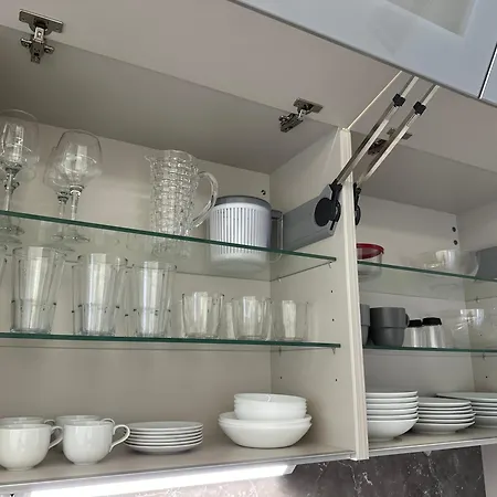 Emily At Center * Split