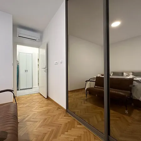 Apartament Emily At Center *