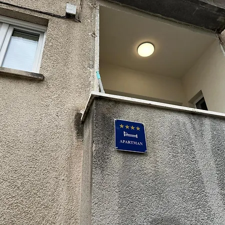 Emily At Center Lägenhet *